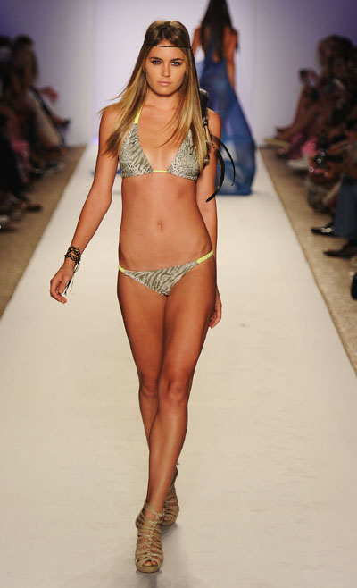 Have Faith Swimwear 2012~ӾbDƬ