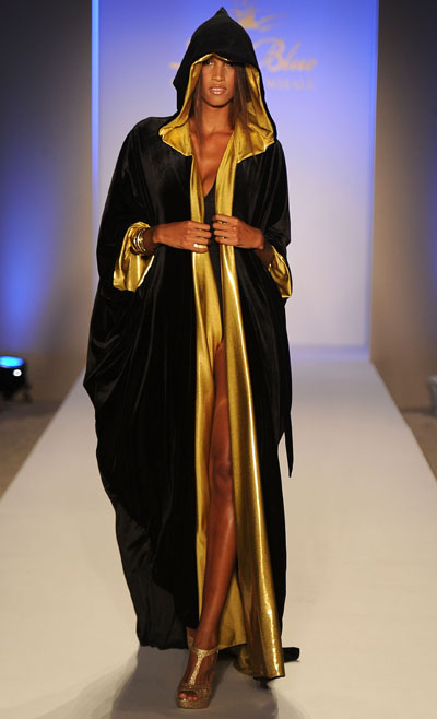Lisa Blue 2012~Ӿb(chng)DƬ