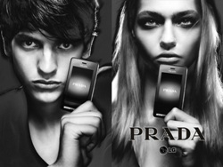 ħ٬FPRADA֙C 