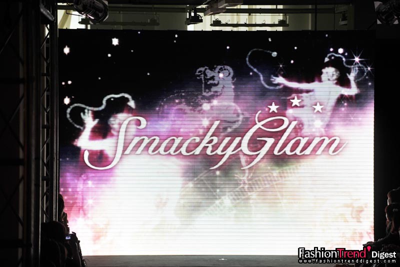 SmackyGlam 