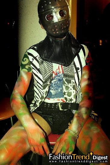 FTD-foto̽I(yng)John Galliano(chng)_(ti)(zhn)ʿ