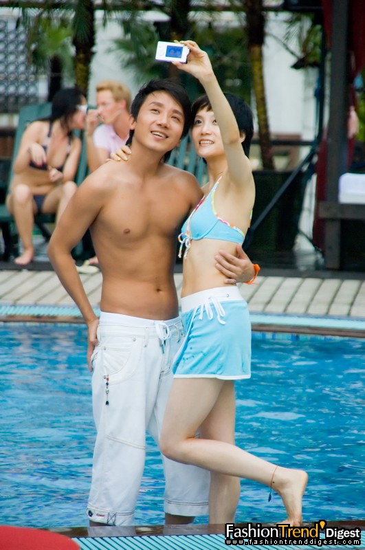 夏日泳池派對 