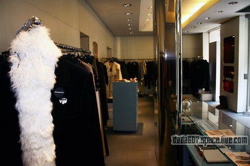 Shopping in Paris Maria Luisa